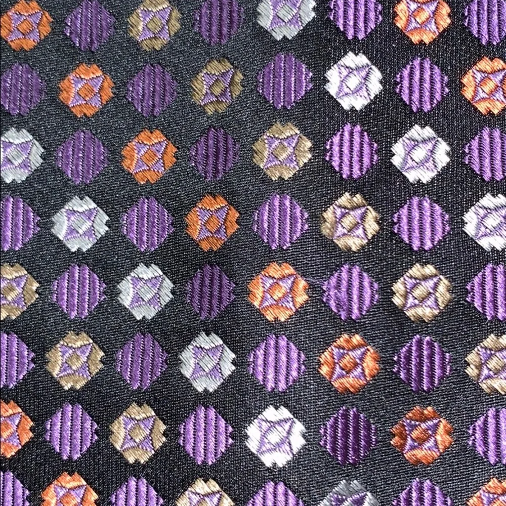 Dion Signature Canada 100% silk tie Made in Canada